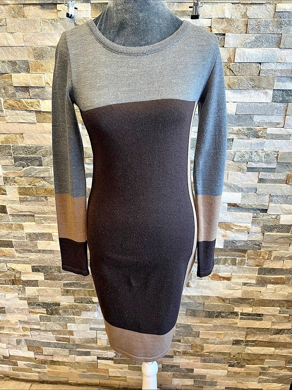 VENIS Color Block Knit Mini Dress in Gray & Black Like New